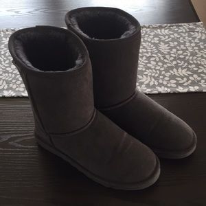 Bear paw boots